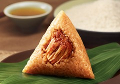 糯米饭该怎么蒸，做粽子的糯米需要泡多长时间？红枣糯米粄的做法介绍