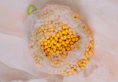 蚕豆与大豆之间有什么区别？蚕豆的家常素食做法介绍，蚕豆如何快速剥壳